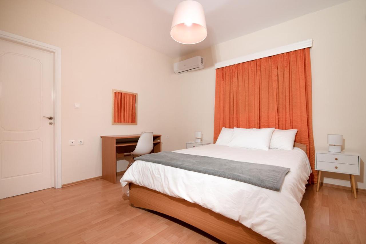 Sk-George Apartments By The Sea And Airport Porto Rafti Exterior photo